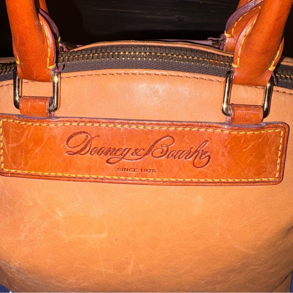 Dooney & Bourke Tan Leather shoulder/Handbag - Picture 11 of 11